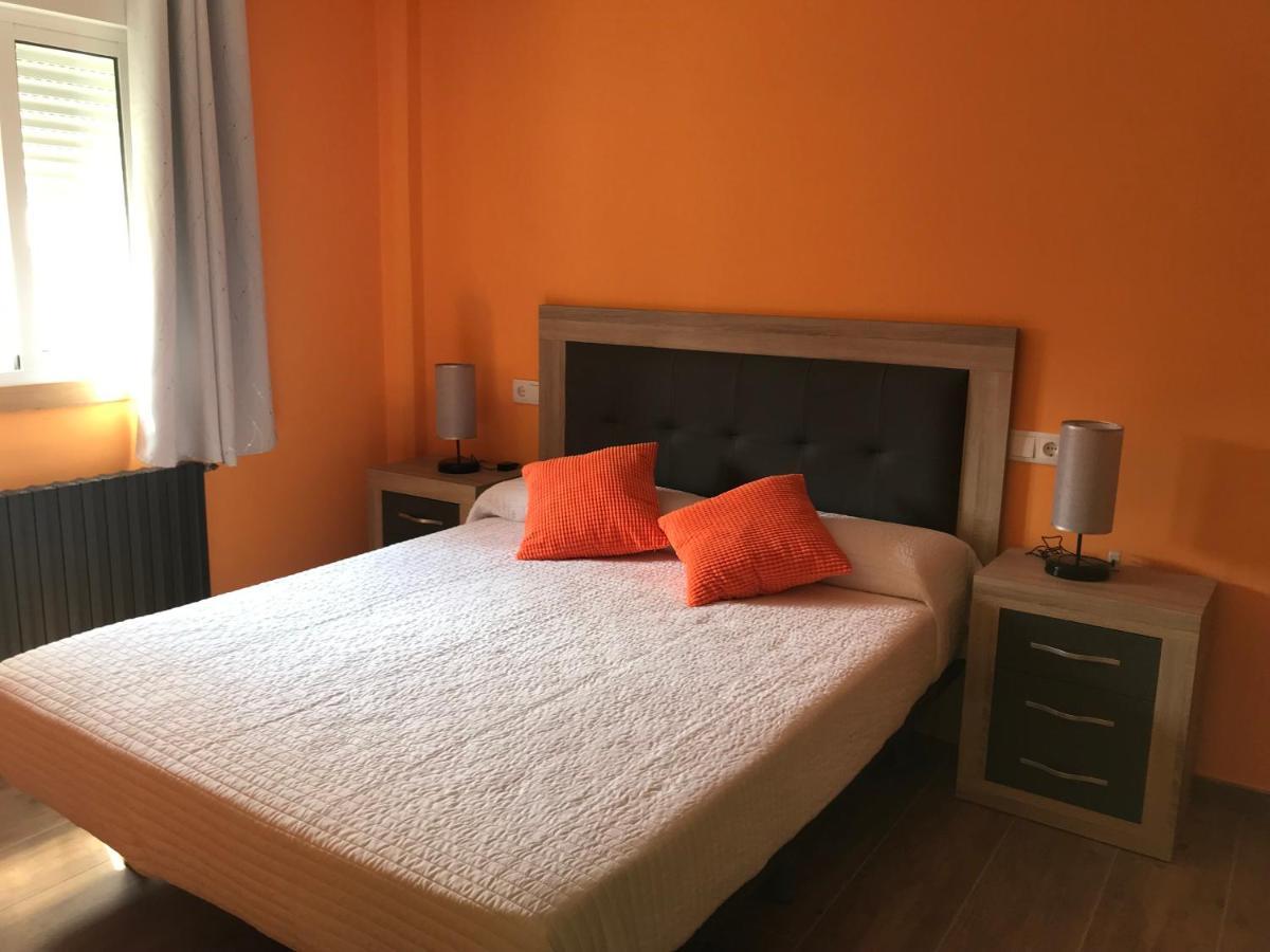 Vilarino  Agradable Casa Con Patio A 100 Metros De La Playa 빌라 외부 사진